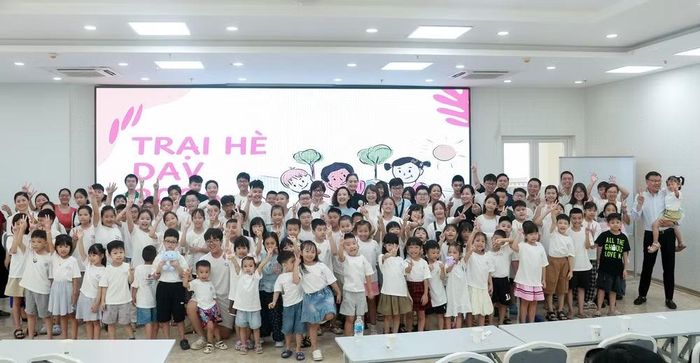 Các bạn nhỏ tại chương trình.