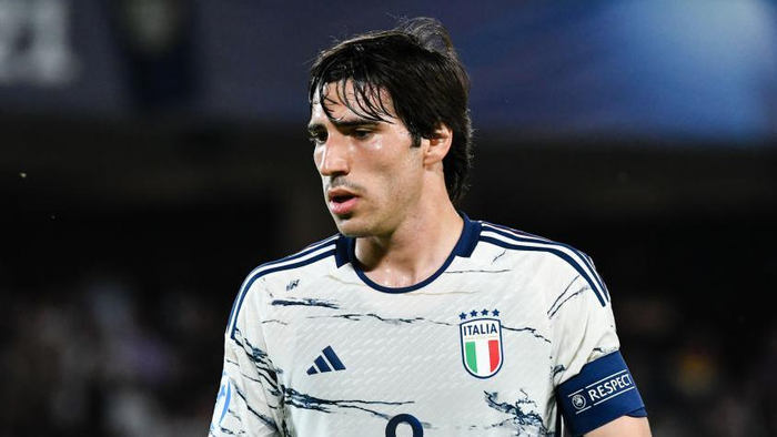 Sandro Tonali trong màu áo đội tuyển quốc gia Italy. Ảnh: Getty 