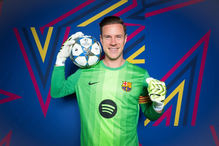 Thủ thành Ter Stegen trong màu áo Barcelona. Ảnh: Getty