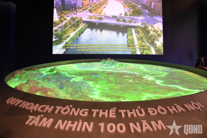  Sa bàn Quy hoạch tổng thể Thủ đô Hà Nội tầm nhìn 100 năm. 