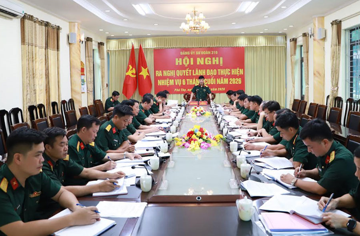 Quang cảnh hội nghị. 