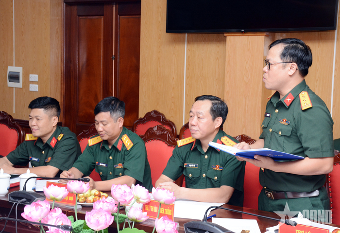  Cán bộ Ban Thanh niên Quân đội phát biểu bổ sung, làm rõ các nội dung liên quan tại hội nghị.