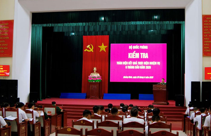  Quang cảnh buổi kết luận kiểm tra.