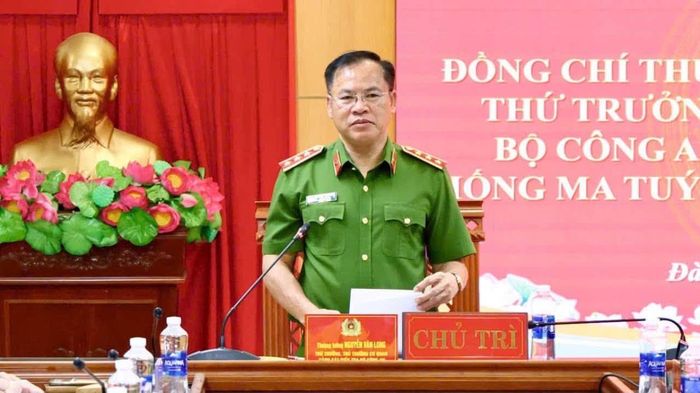 Thượng tướng Nguyễn Văn Long phát biểu chỉ đạo tại buổi làm việc