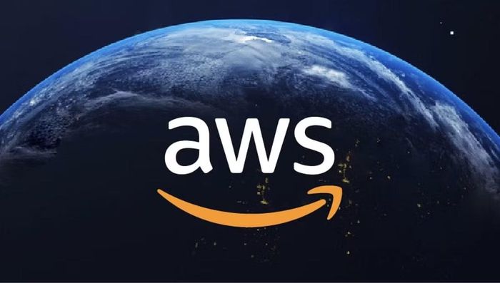 Song song với dự án Jalapenõ, OpenAI cũng liên tục đa dạng hóa chuỗi cung ứng bằng cách hợp tác với Amazon Web Services để khai thác chip Trainium, ký kết với AMD và Cerebras nhằm giảm rủi ro phụ thuộc vào một nhà cung cấp duy nhất, đồng thời tạo lợi thế về chi phí cũng như khả năng mở rộng hạ tầng AI trong dài hạn.