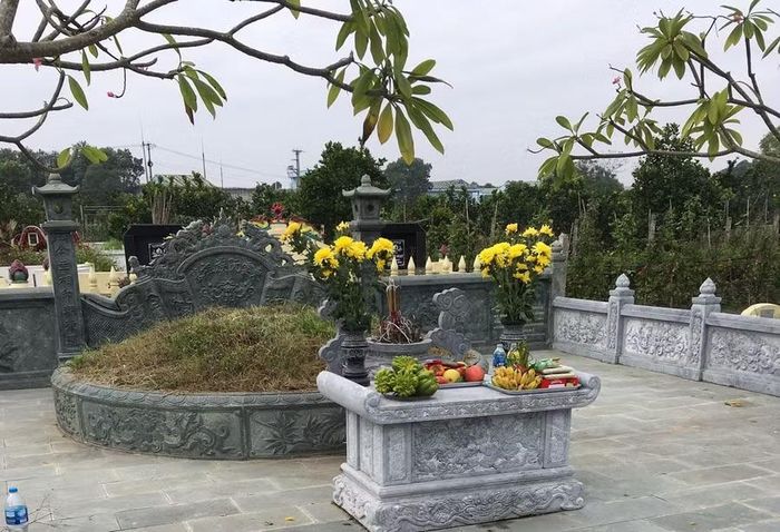 Lăng mộ Hoàng giáp, Tiến sĩ Nguyễn Thực.