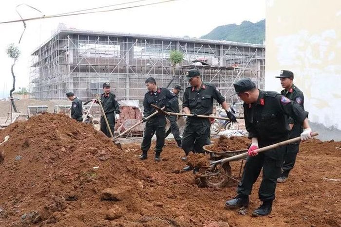 Công an tỉnh Lai Châu hỗ trợ xây dựng nhắm hướng tới mục tiêu đưa trường học vào sử dụng trong thời gian sớm nhất.