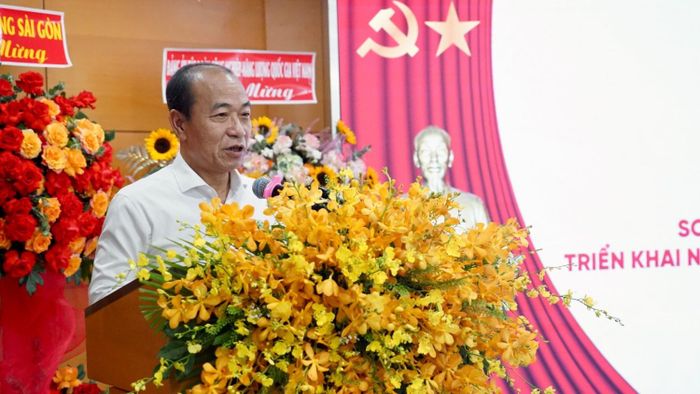 Ông Phạm Quang Dũng ghi nhận, đánh giá cao tinh thần nghiêm túc, nền nếp trong tổ chức sinh hoạt Đảng của Đảng bộ PQPOC, trong bối cảnh Đảng bộ đã được chuyển giao về trực thuộc Đảng ủy phường Sài Gòn theo chủ trương sắp xếp tổ chức Đảng trong các tập đoàn kinh tế, tổng công ty, ngân hàng thương mại nhà nước.