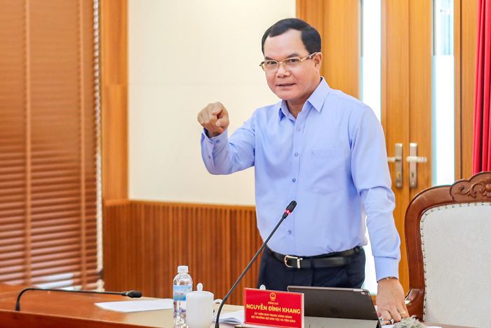 Bộ trưởng Dân tộc và Tôn giáo Nguyễn Đình Khang. Ảnh: Xuân Ngọc
