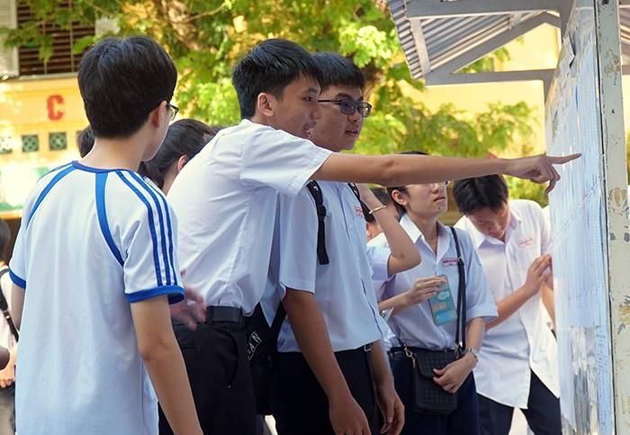 Thí sinh dự thi lớp 10 ở TP Cần Thơ. Ảnh: Báo Cần Thơ