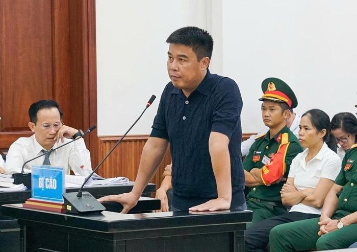  Bị cáo Nguyễn Văn Hậu tại phiên phúc thẩm ngày 29/6. 