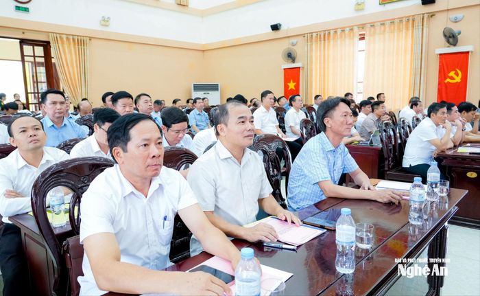 Các đại biểu tham dự hội nghị. Ảnh: Phạm Bằng