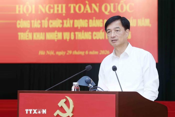 Đồng chí Nguyễn Duy Ngọc - Ủy viên Bộ Chính trị, Bí thư Trung ương Đảng, Trưởng ban Tổ chức Trung ương kết luận hội nghị. (Ảnh: Phương Hoa/TTXVN)