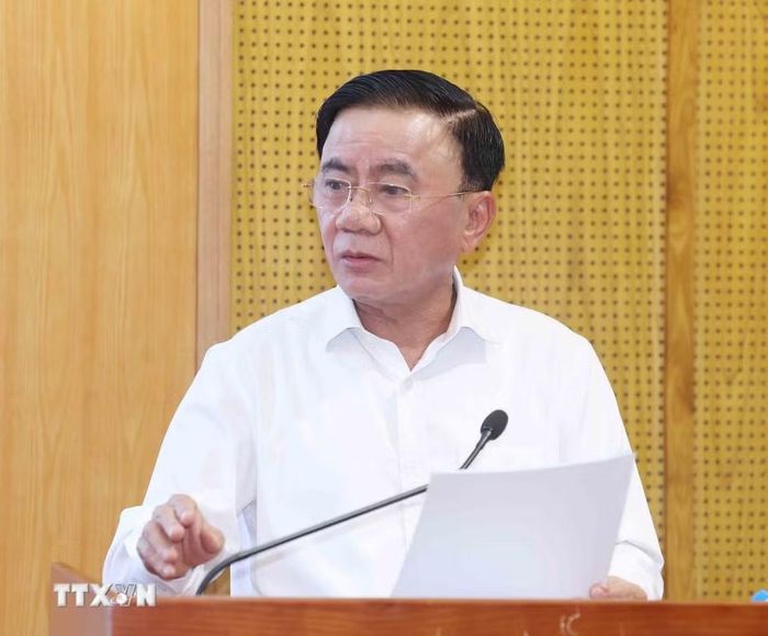 Đồng chí Trần Cẩm Tú, Ủy viên Bộ Chính trị, Thường trực Ban Bí thư, Trưởng Ban Chỉ đạo 35 Trung ương phát biểu chỉ đạo hội nghị. (Ảnh: Phương Hoa/TTXVN)