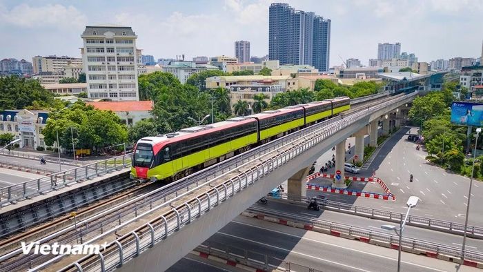 Thành phố đang triển khai khối lượng đầu tư hạ tầng lớn nhất từ trước đến nay để giải quyết các "điểm nghẽn" kinh niên. (Ảnh: BTC/Vietnam+)