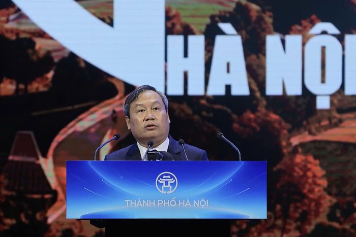 Chủ tịch Ủy ban Nhân dân Thành phố Hà Nội, ông Vũ Đại Thắng khẳng định Thủ đô kiên định xây dựng nền hành chính kiến tạo và phục vụ, chuyển mạnh từ tư duy quản lý sang tư duy phục vụ, lấy người dân và doanh nghiệp làm trung tâm. (Ảnh: BTC/Vietnam+)
