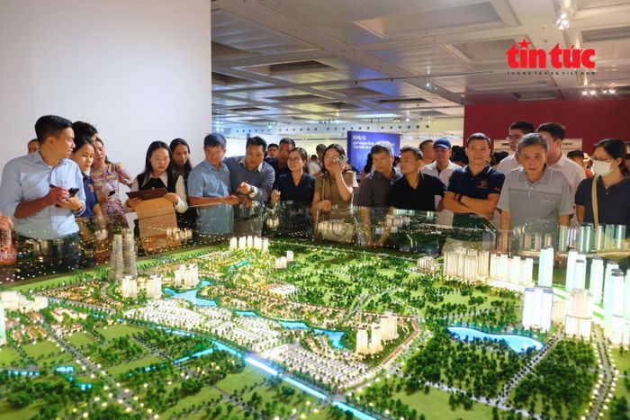 Những sa bàn 3D hiển thị sinh động và trực quan định hướng quy hoạch.