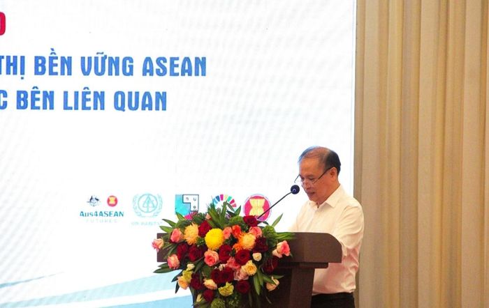 Ông Phạm Văn Bộ, phó giám đốc Học viện, nhấn mạnh người dân phải là trung tâm của mọi quyết sách phát triển đô thị.