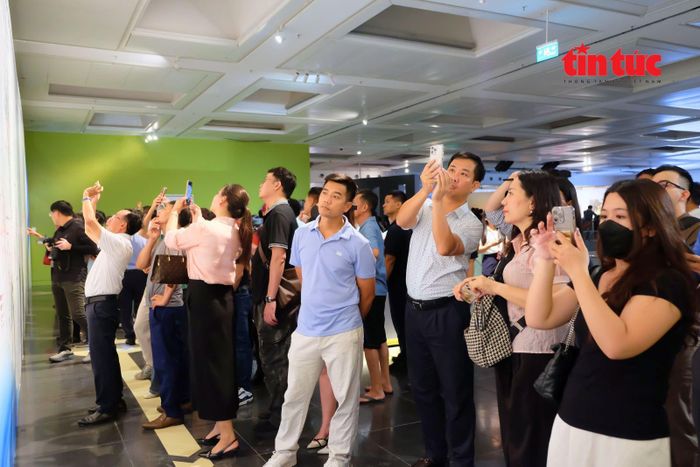 Công chúng đặc biệt của nhân dân đối với diện mạo tương lai của mảnh đất ngàn năm văn hiến.