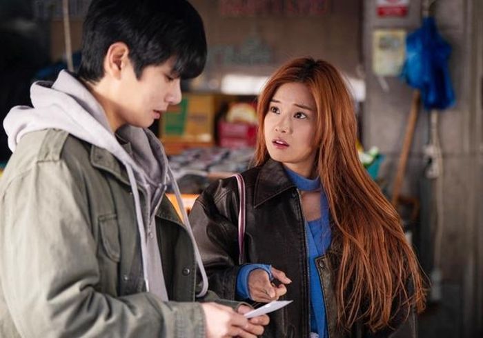Hoàng Yến Chibi lần đầu đóng cặp cùng tài tử Hàn Lee Yi Kyung.