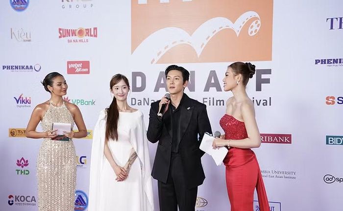 Ngôi sao điện ảnh Hàn Quốc Ji Chang Wook trả lời phỏng vấn tại DANAFF IV
