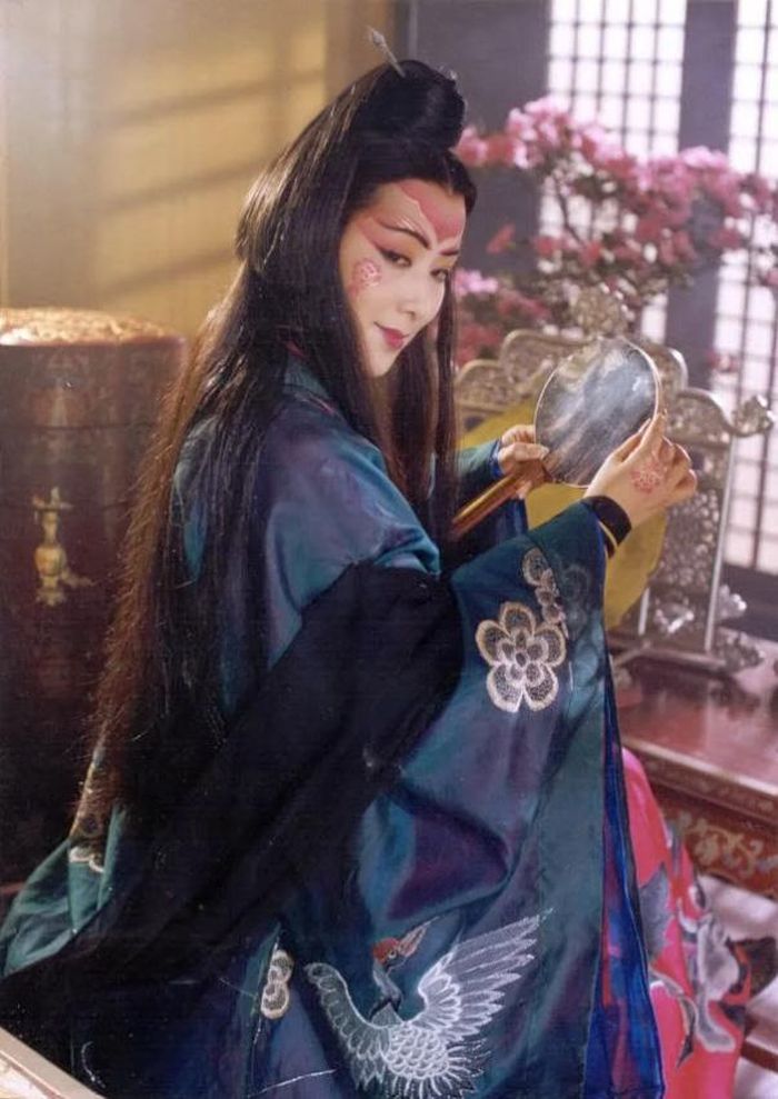 Những "lỗ hổng" trong dòng thời gian không làm giảm sức hút của Kim Dung, mà còn trở thành đề tài để độc giả bàn luận suốt nhiều năm qua.
