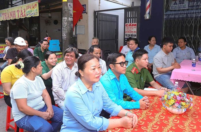 Bà con thuê trọ, đặc biệt là những người khuyết tật yếu thế được tuyên truyền, phổ biến kiến thức và kỹ năng phòng, chống tội phạm, tệ nạn xã hội nhằm nâng cao cảnh giác và tự bảo vệ bản thân