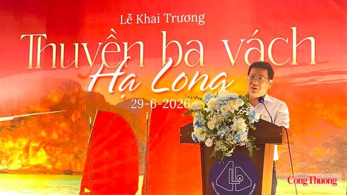 Lãnh đạo Sở Văn hóa, Thể thao và Du lịch Quảng Ninh phát biểu tại sự kiện.