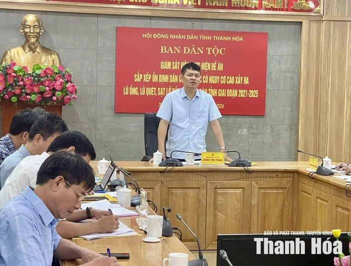 Trưởng Ban Dân tộc HĐND tỉnh Lương Tiến Thành kết luận buổi giám sát.