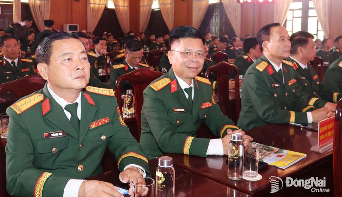Đại biểu Bộ Chỉ huy Quân sự thành phố Đồng Nai dự lễ. Ảnh: Nguyệt Hà