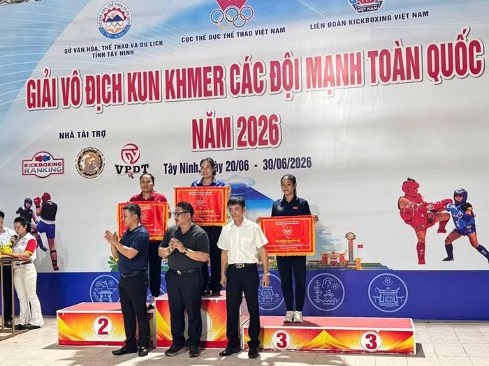  Đoàn Gia Lai 1 giành hạng nhì toàn đoàn nội dung nữ nhóm tuổi 18-40. Ảnh: ĐVCC 