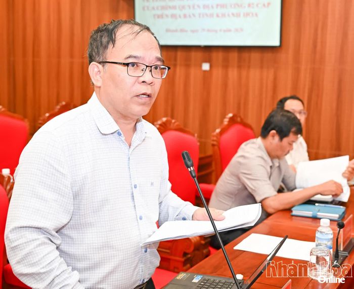 Lãnh đạo Sở Khoa học và Công nghệ phát biểu ý kiến.