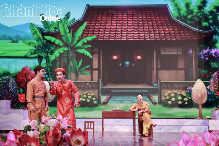 Cảnh diễn vợ chồng người anh phân chia tài sản cho người em.