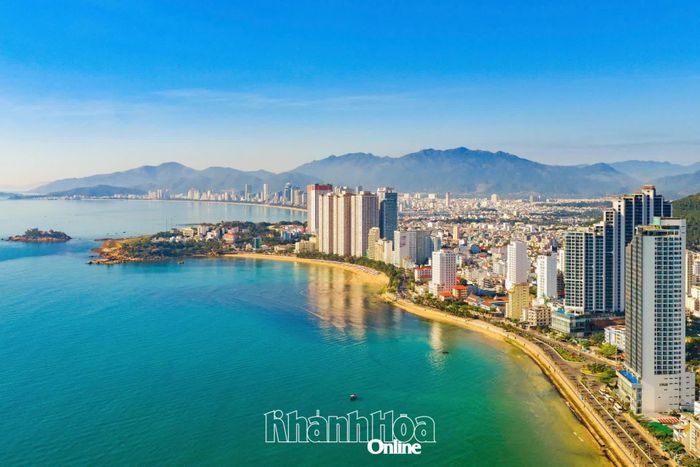 Một góc đô thị khu vực Nha Trang. Ảnh: VƯƠNG MẠNH CƯỜNG