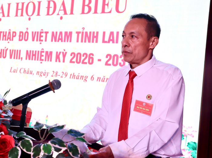 Đồng chí Bùi Việt Cường – Chủ tịch Hội CTĐ tỉnh phát biểu khai mạc đại hội.