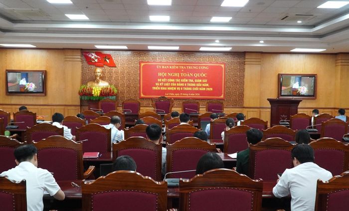Quang cảnh hội nghị tại điểm cầu tỉnh Lai Châu.