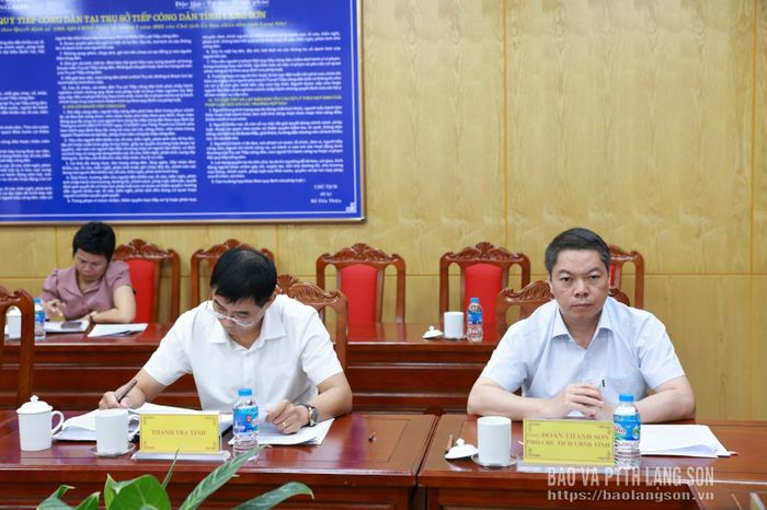 Các đại biểu dự buổi tiếp