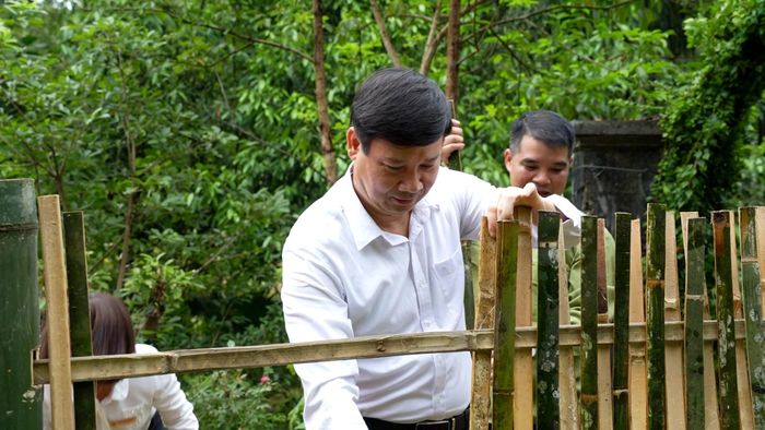 Các đại biểu tham gia lễ phát động.