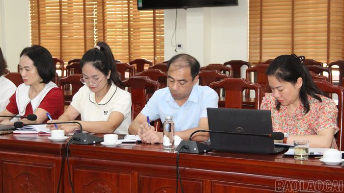 Các đại biểu tham dự hội nghị.