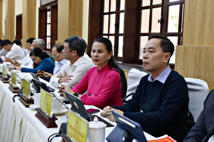 Các đại biểu tham dự hội nghị