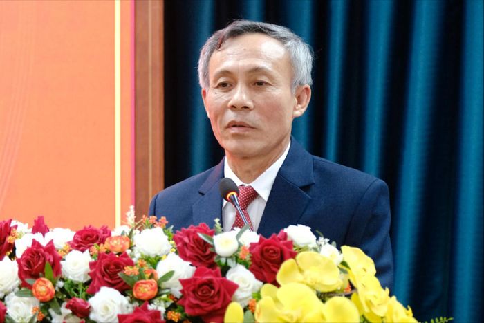 Đồng chí Nguyễn Văn Tám, Ủy viên Ban Thường vụ Tỉnh ủy, Trưởng Ban Nội chính phát biểu nhận nhiệm vụ