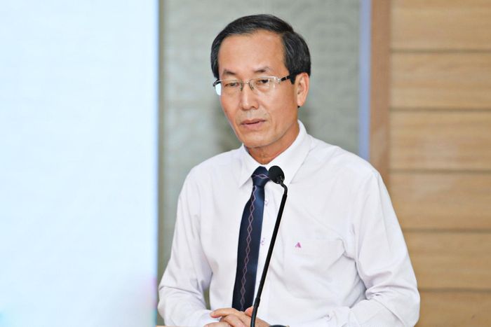 Đồng chí Huỳnh Ngọc Anh, Phó Bí thư Thường trực chuyên trách Đảng ủy Các cơ quan Đảng tỉnh, nhiệm kỳ 2025 - 2030 phát biểu nhận nhiệm vụ