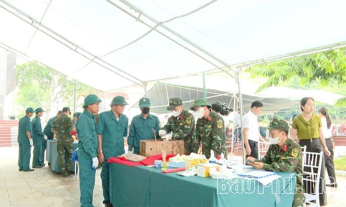 Tiến hành lấy mẫu xác định ADN.