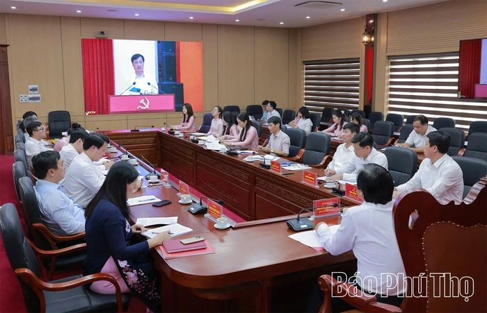 Hội nghị được kết nối trực tuyến đến 1.862 điểm cầu các địa phương, đơn vị.
