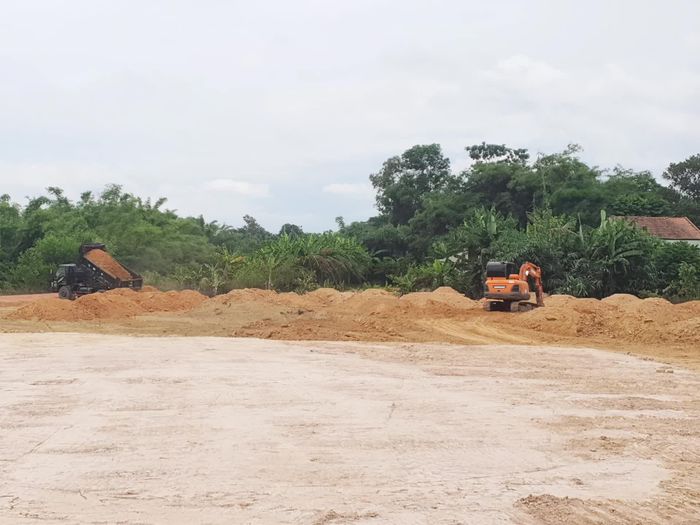 UBND phường Đồng Sơn hoàn thiện điểm tái định cư cho một hộ dân đồng thuận với phương án đền bù và tái định cư - Ảnh: B.T