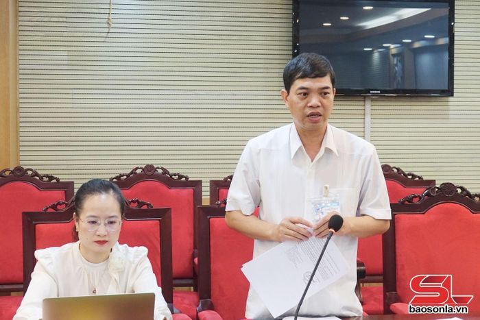 Lãnh đạo Sở Tư pháp phát biểu.