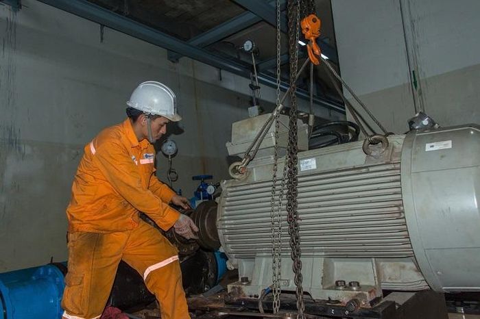 Kiểm tra, bảo dưỡng bơm nước kỹ thuật tổ máy H1