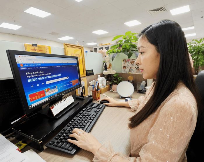 Đến ngày 15.6.2026, Cổng Pháp luật quốc gia ghi nhận hơn 5,48 triệu lượt truy cập. Ảnh: Thảo Mộc