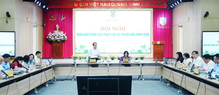 Quang cảnh hội nghị