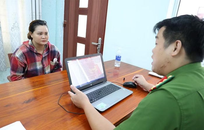 Các đối tượng bị khởi tố.